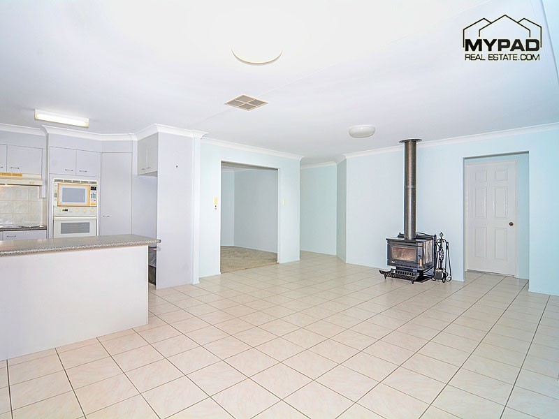 33-37 Serengetti Drive, Munruben QLD 4125