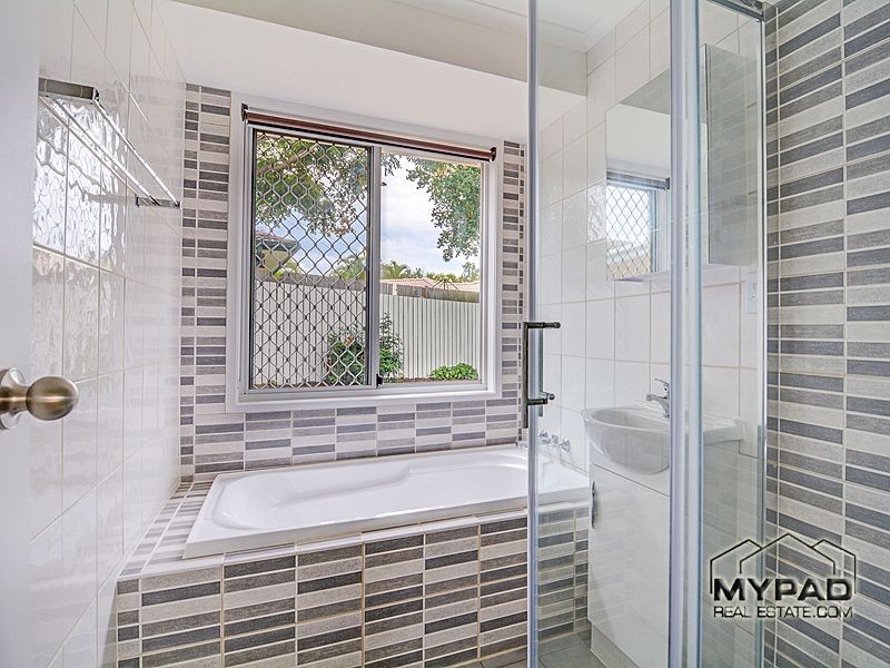 117 Mackellar Drive, Boronia Heights QLD 4124