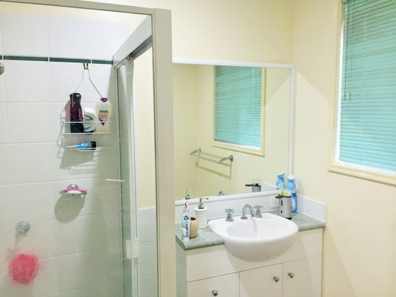 26 Leonie Pl, Doolandella QLD 4077