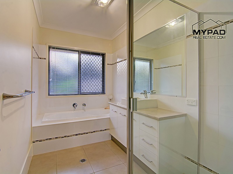 108 Platypus Drive, Greenbank QLD 4124