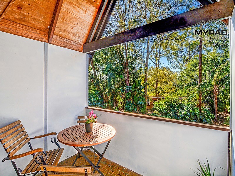63 Blackwell Street, Hillcrest QLD 4118