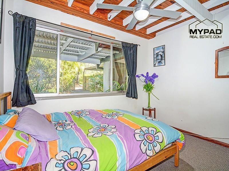 63 Blackwell Street, Hillcrest QLD 4118