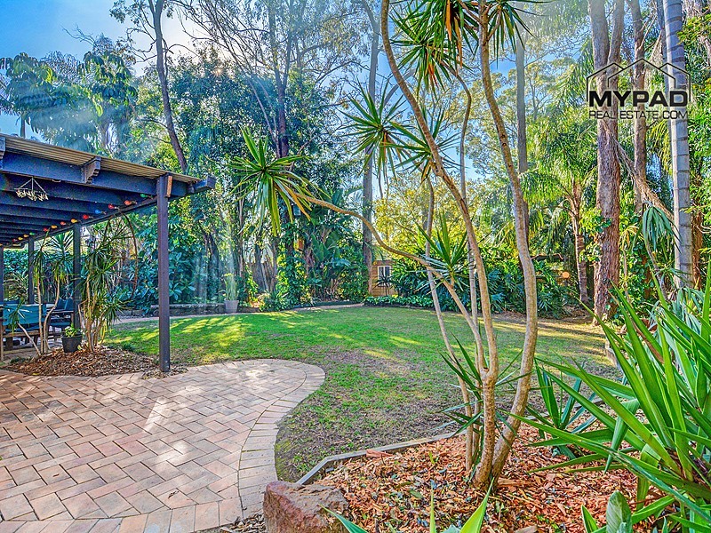 63 Blackwell Street, Hillcrest QLD 4118