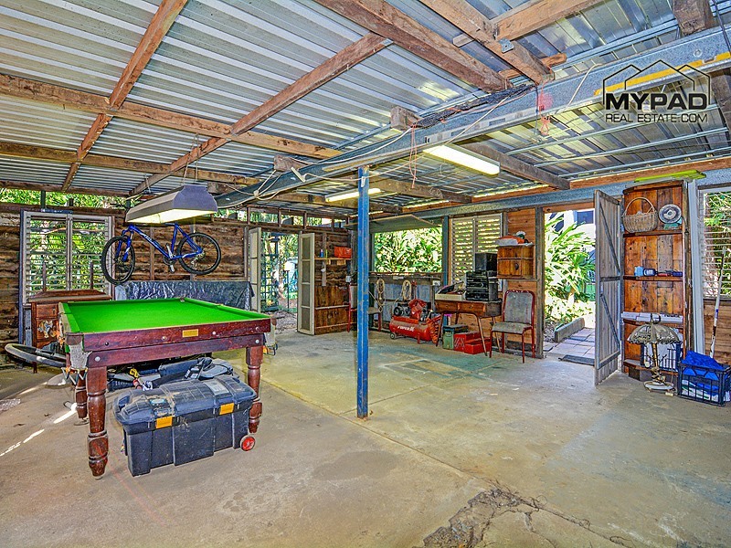63 Blackwell Street, Hillcrest QLD 4118