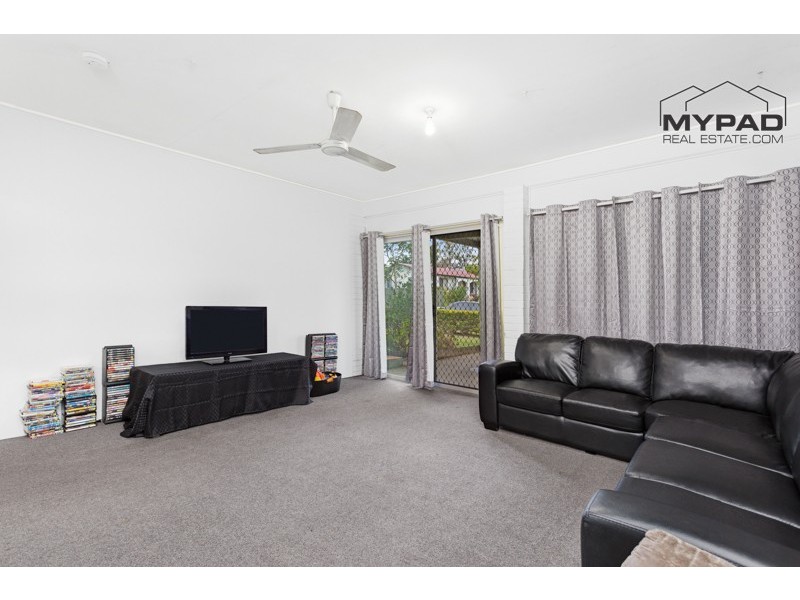 24 Hawdon Crescent, Springwood QLD 4127