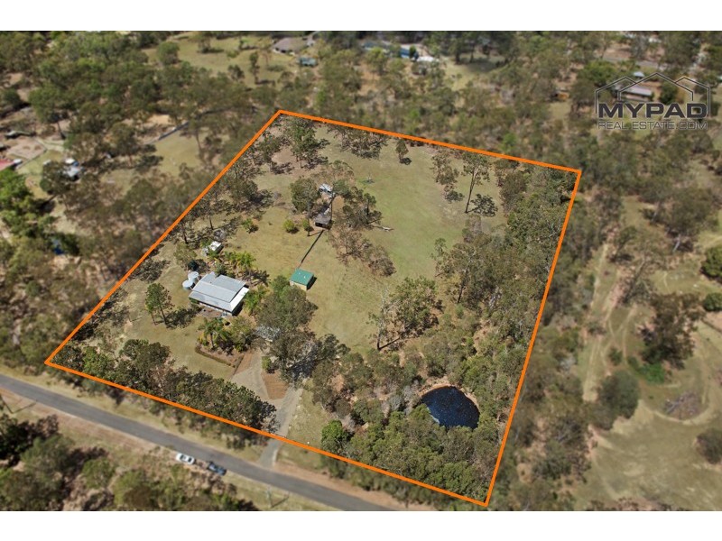 72 Cheviot Street, Greenbank QLD 4124