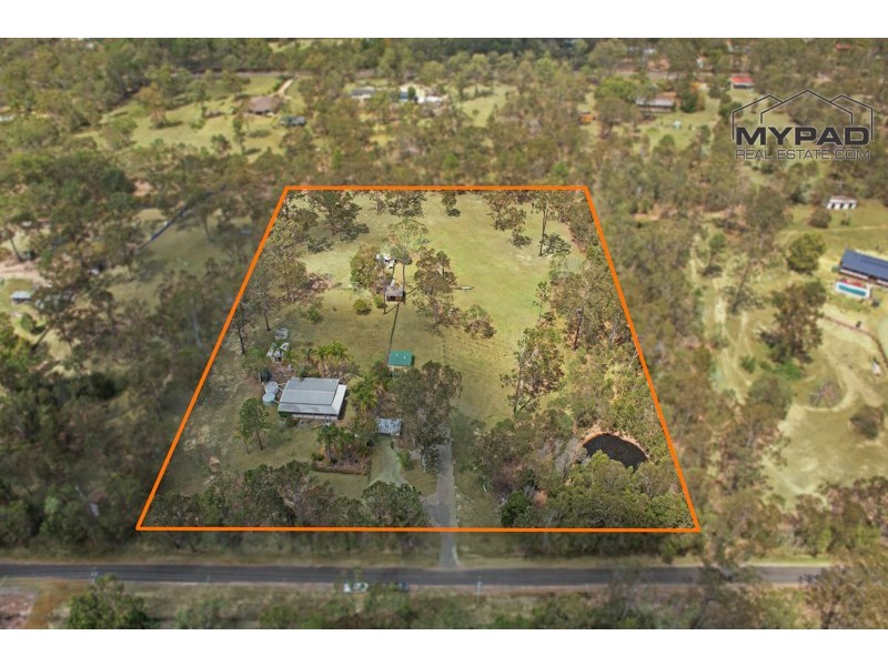 72 Cheviot Street, Greenbank QLD 4124