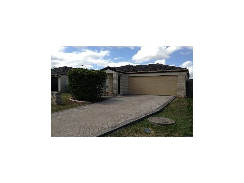 7 Starshine, Meadowbrook QLD 4131