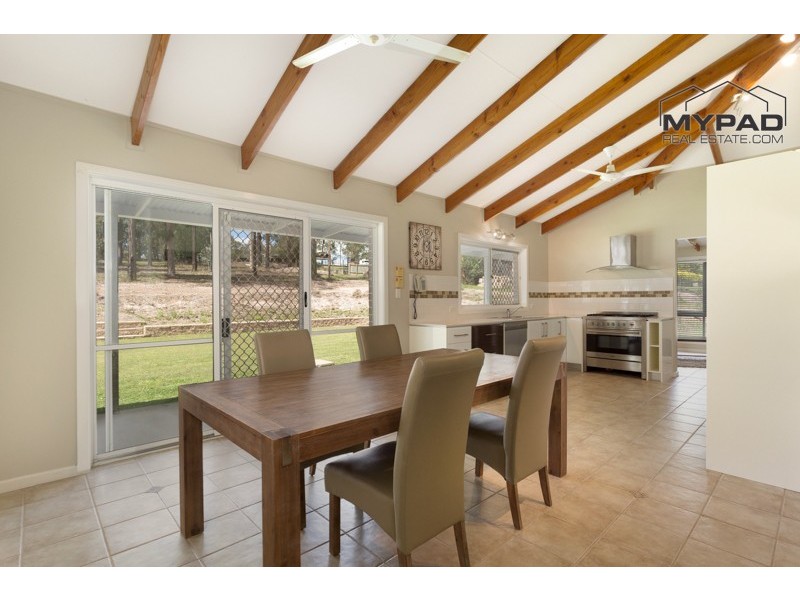 27 Jindabyne Court, Greenbank QLD 4124