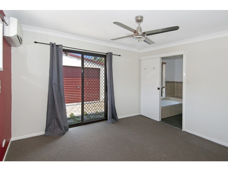 7 Dampier, Boronia Heights QLD 4124