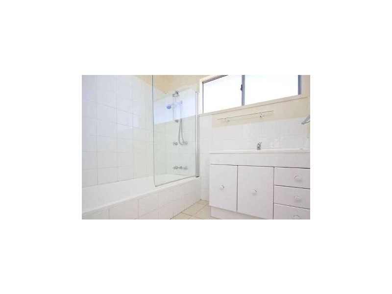 18 Sunrise St, Beenleigh QLD 4207