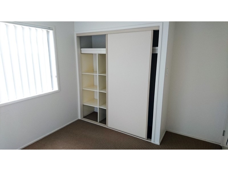 8 Tenielle Street, Boronia Heights QLD 4124