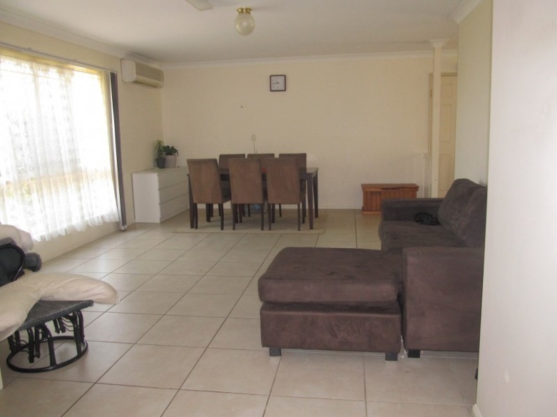 27 Rutyna Crescent, Crestmead QLD 4132