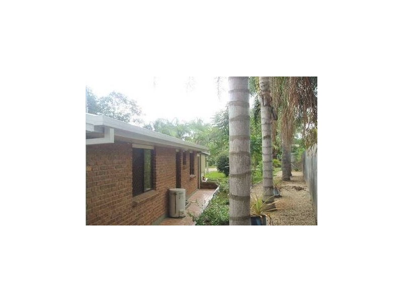 5 Curlew Crescent, Eagleby QLD 4207