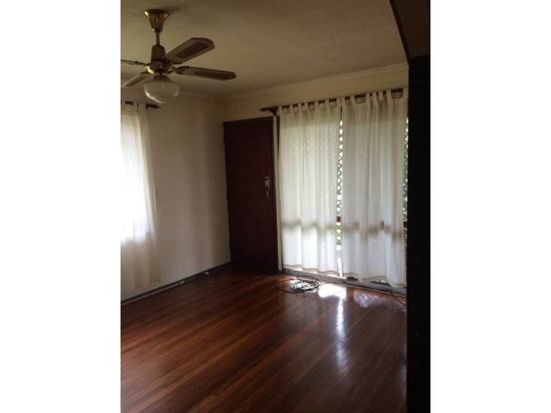 23 Juers Rd, Kingston QLD 4114