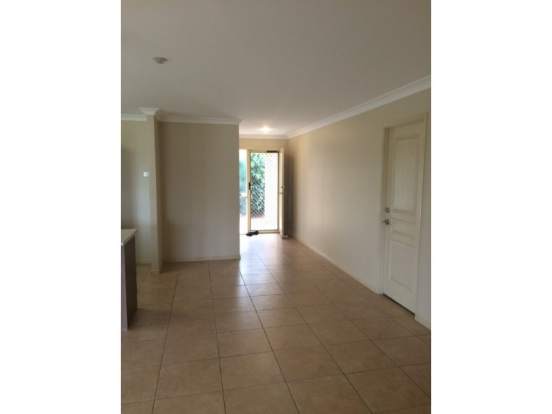 15 Siedofsky Street, Redbank Plains QLD 4301