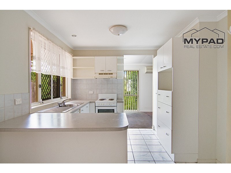 4 Kuter Court, Edens Landing QLD 4207