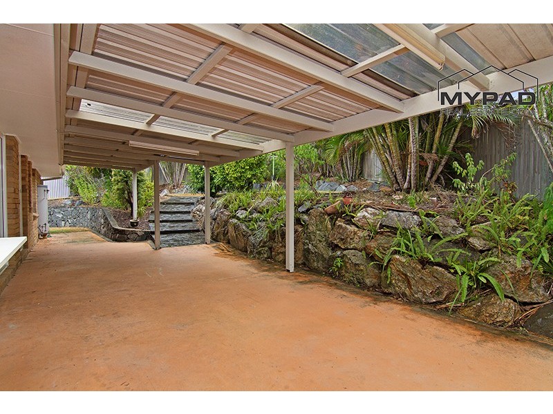 4 Kuter Court, Edens Landing QLD 4207