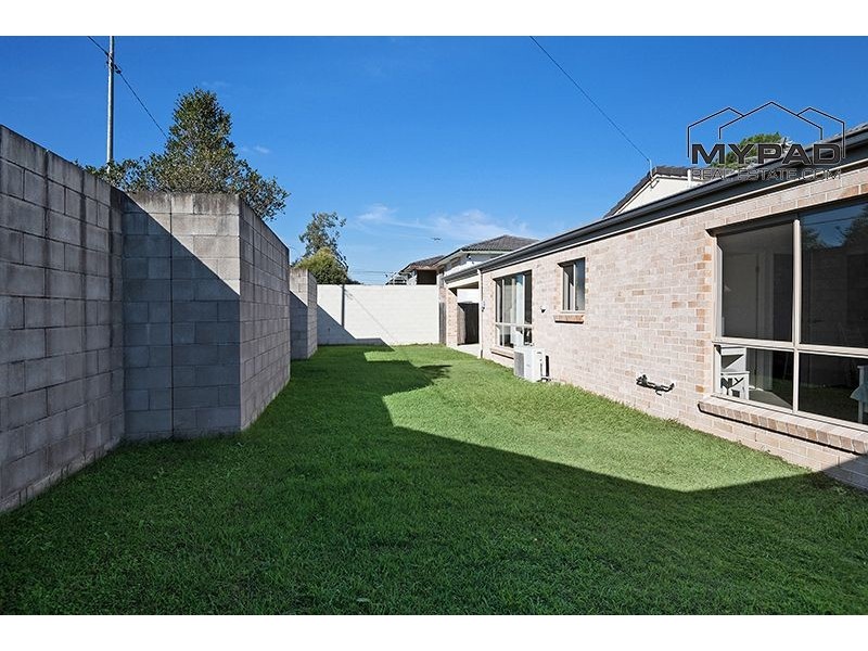 43 Paradise Road, Slacks Creek QLD 4127