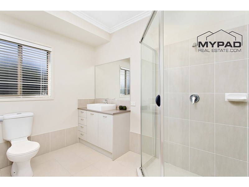 5 Pole Crescent, New Beith QLD 4124