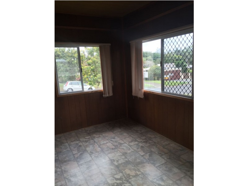 82 Canberra Drive, Ashgrove QLD 4060