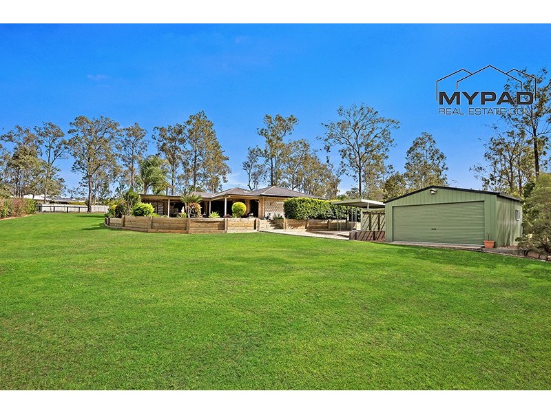 13-15 Polebark Crescent, New Beith QLD 4124