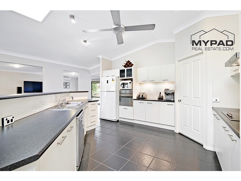 13-15 Polebark Crescent, New Beith QLD 4124