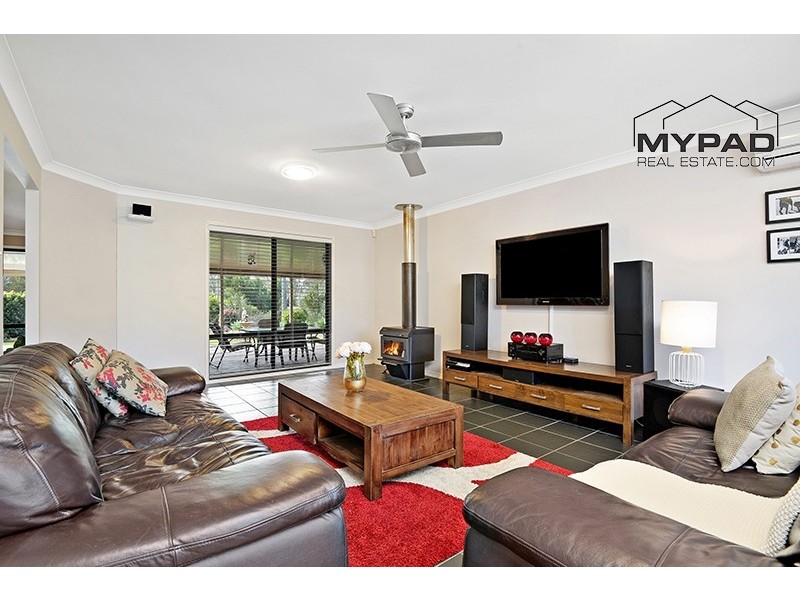 13-15 Polebark Crescent, New Beith QLD 4124