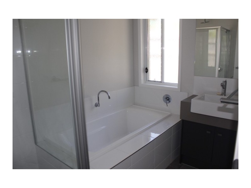 Lot 2, 75a Mackellar Drive, Boronia Heights QLD 4124