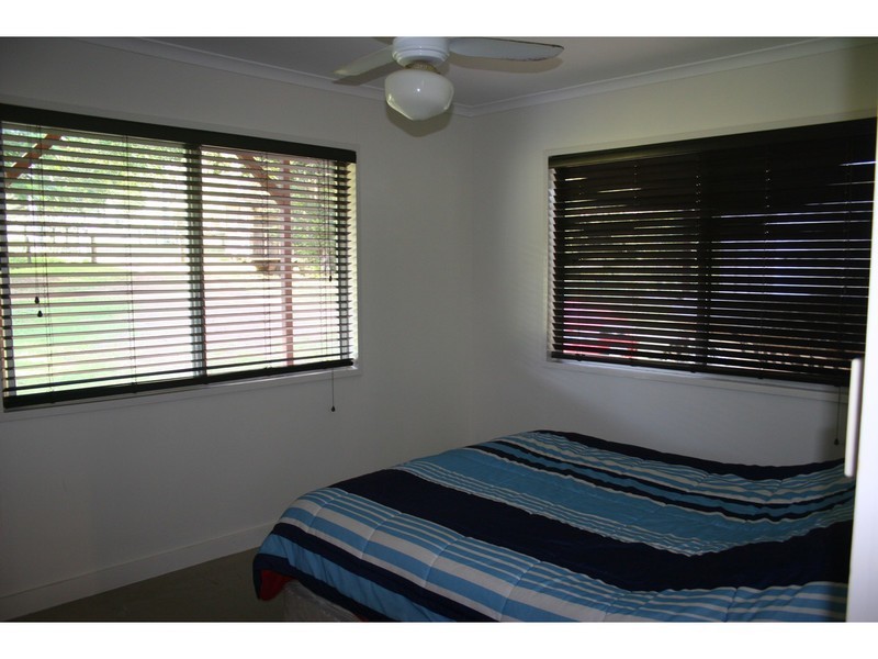 148 Russells Road, Pine Mountain QLD 4306