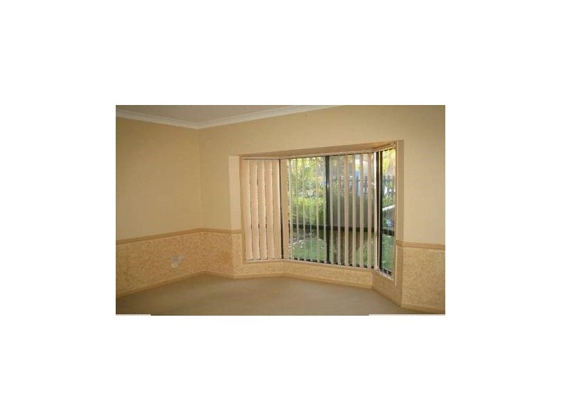 2/51 Kumbari Avenue, Southport QLD 4215