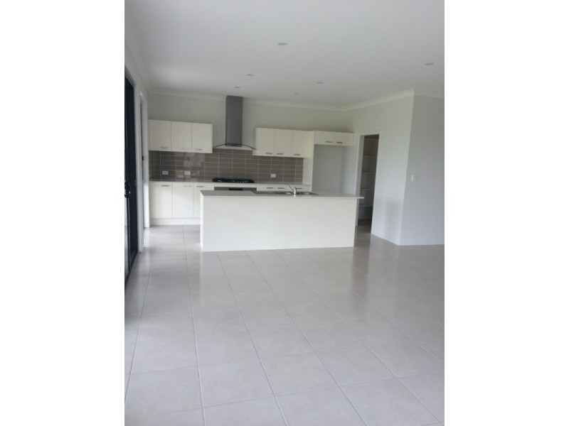 101 Evergreen Drive, South Maclean QLD 4280