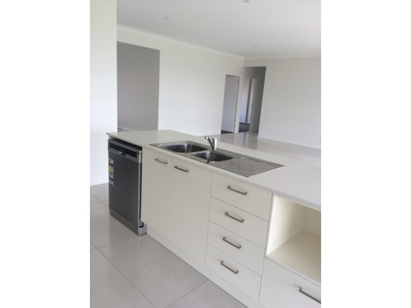 101 Evergreen Drive, South Maclean QLD 4280