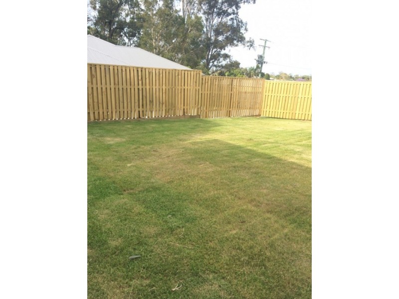 75 Mackellar Drive, Boronia Heights QLD 4124