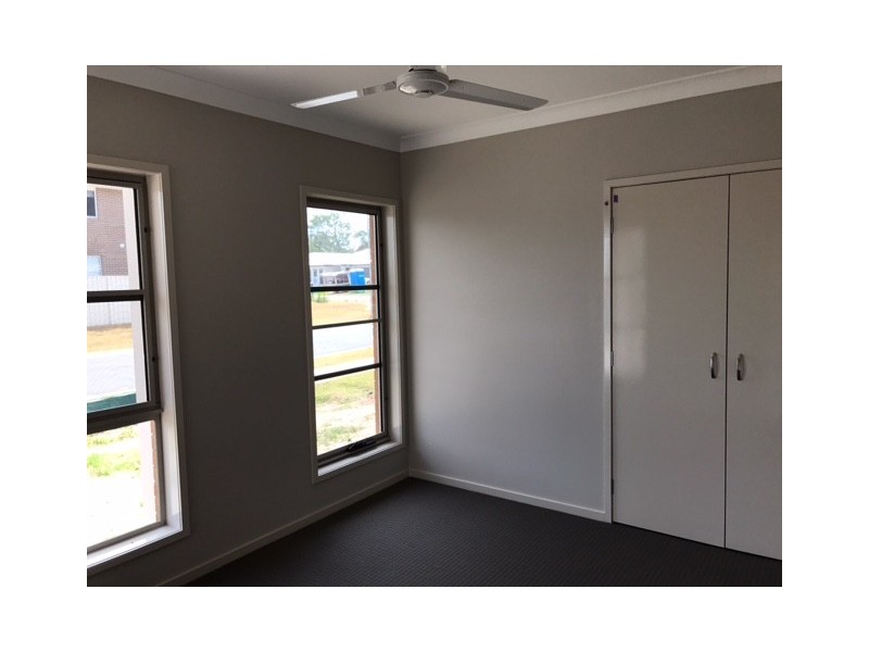 27 Orb Street, Yarrabilba QLD 4207