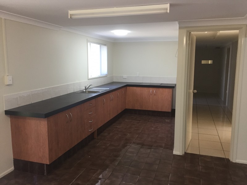 2 Scenic Avenue, Browns Plains QLD 4118