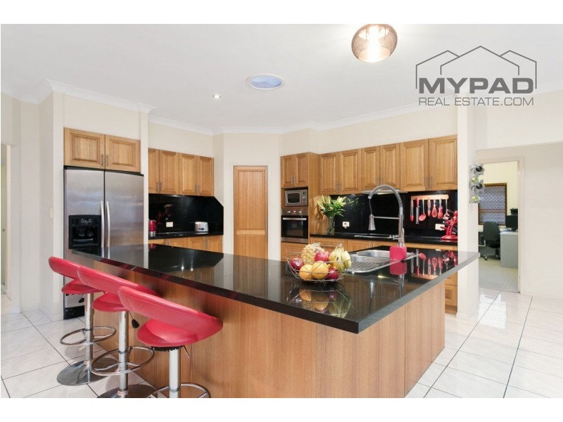 55 Vullers Drive, Greenbank QLD 4124