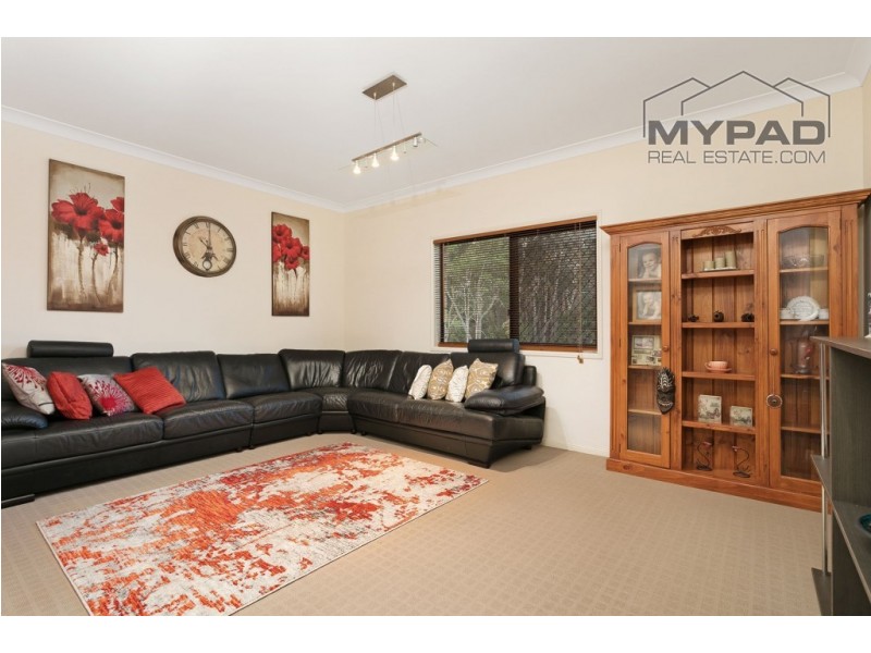 55 Vullers Drive, Greenbank QLD 4124