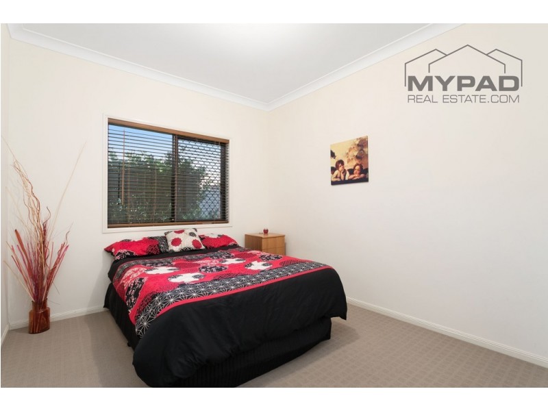 55 Vullers Drive, Greenbank QLD 4124