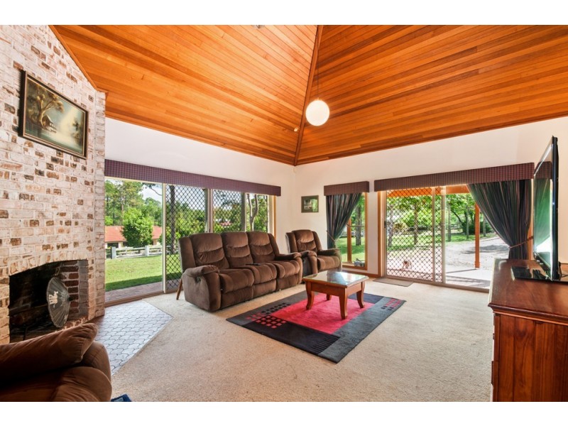 2-4 Tigercat Court, Greenbank QLD 4124