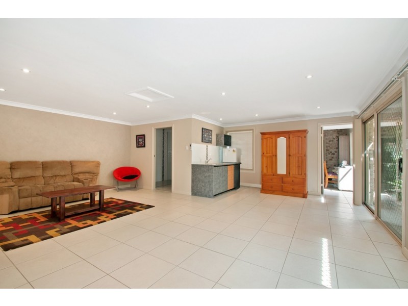 2-4 Tigercat Court, Greenbank QLD 4124