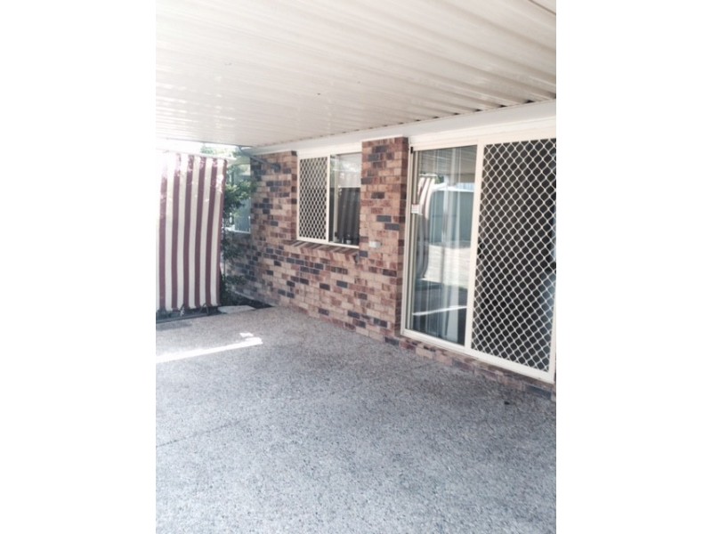 27 Rutyna Crescent, Crestmead QLD 4132