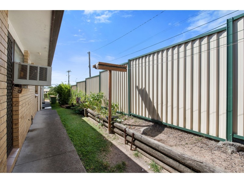 1/10 North Road, Woodridge QLD 4114