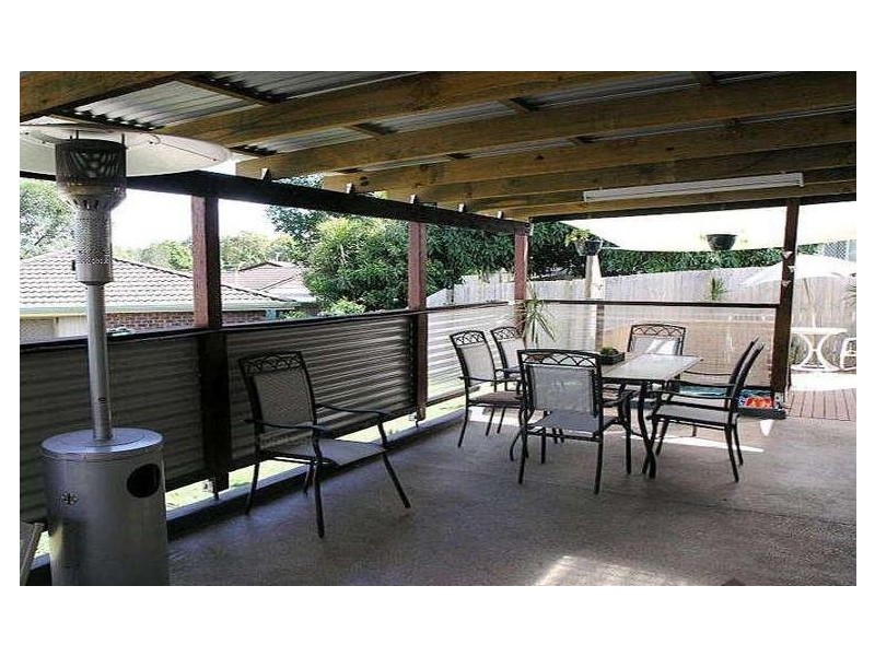 1 Sheridan Crescent, Shailer Park QLD 4128