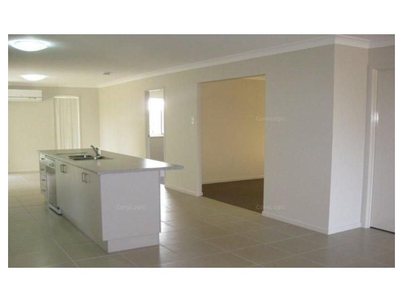 18a Queen Street, Newtown QLD 4305