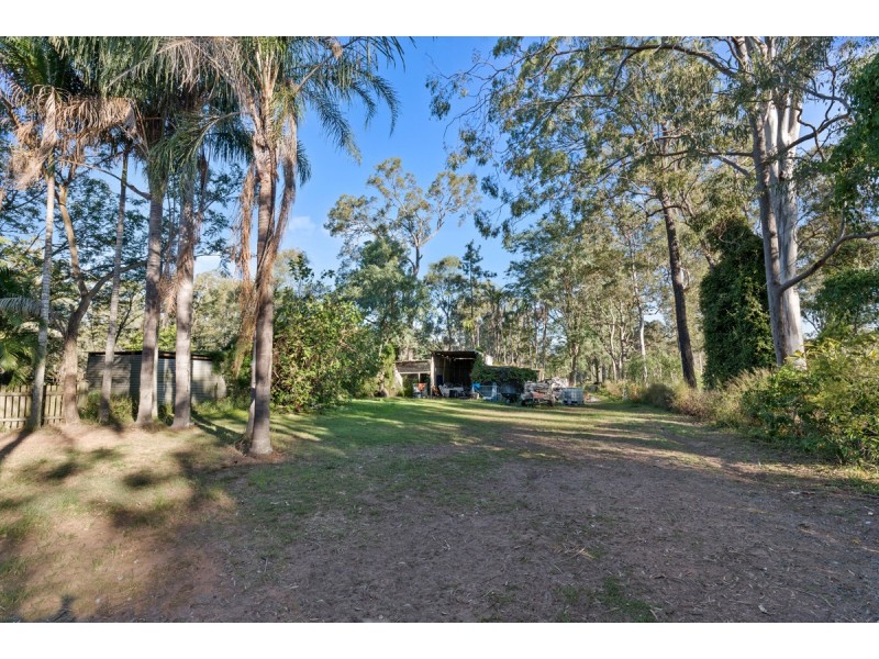 266 Stoney Camp Road, Park Ridge South QLD 4125