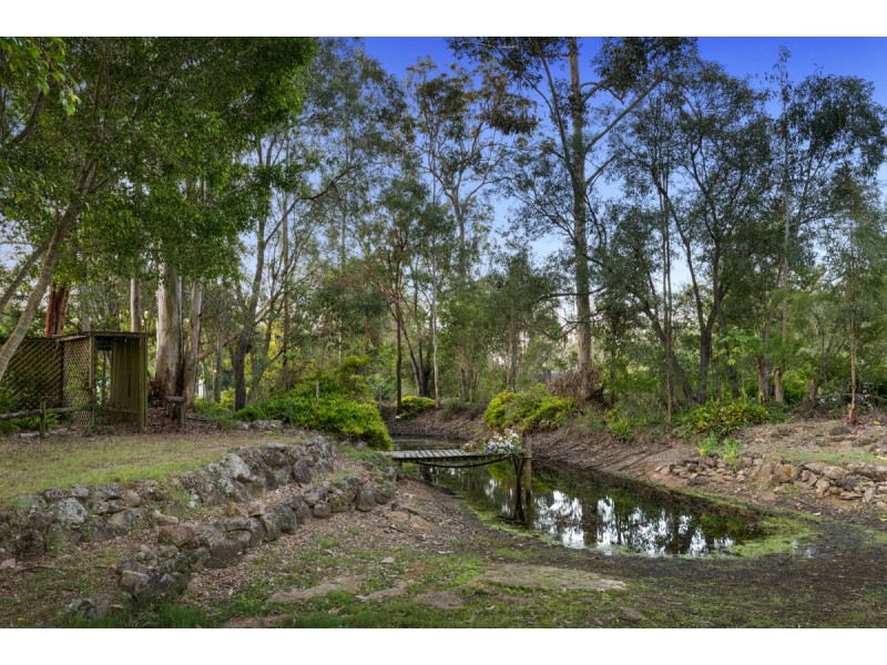 73 Jackeroo Court, Jimboomba QLD 4280