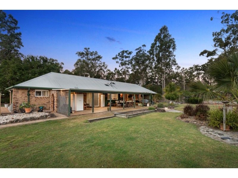 73 Jackeroo Court, Jimboomba QLD 4280