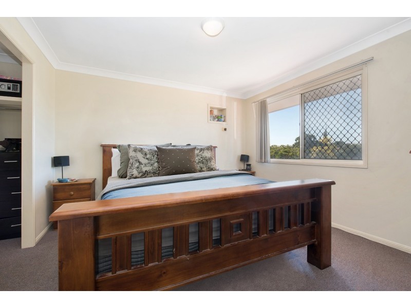 273 Henty Drive, Redbank Plains QLD 4301