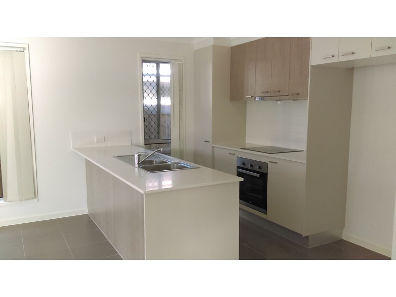 36 Mount Mee Street, Park Ridge QLD 4125